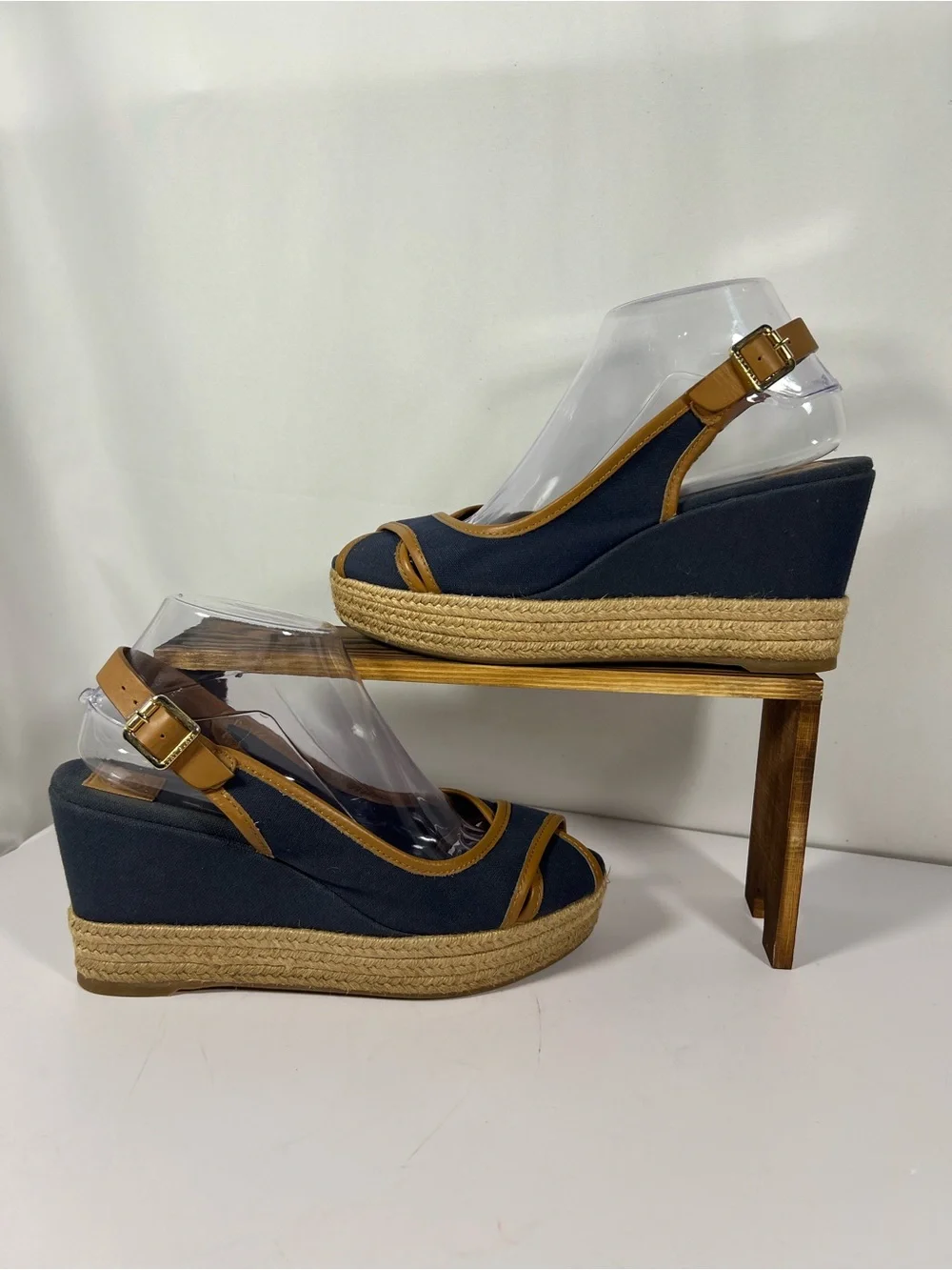 7240: Tory Burch Navy Canvas Espadrille Wedge Sandals Size 39